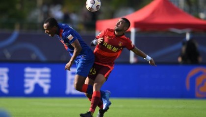 kaiyun-【中超】曹赟定失良机 上海申花0比0闷平河北队